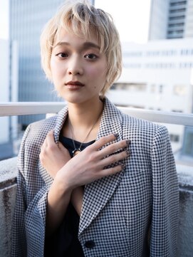 ソワ 四日市(soie) 紙質改善ケアブリーチ×ショートヘア