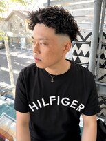 ユイマァルスロウ 倉敷(YUIMARLSLOW)&nbsp;倉敷メンズサロン20代30代刈り上げスキンフェードツイストパーマ