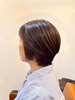 ピースアンドクワイエット(PEACE AND QUIET) 丸みとくびれで魅せる、大人の上品ショートボブ