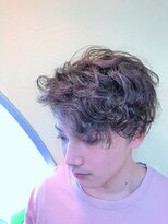 アカラ(AKALA)&nbsp;パーマ風2ブロック☆ナチュラルウエーブ