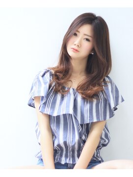 アルターシェリー(aL-ter che'rie) 外ハネナチュラルカールで大人ロング【アルター津田沼屋代丈児】