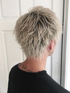 アルクバイネオリーブ 荻窪店(arc by neolive) ホワイトブリーチ☆ arc by neolive 荻窪