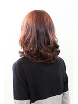 ソーホー ニューヨーク シズオカ(SOHO newyork SHIZUOKA)&nbsp;大人かわいいゆるふわカールでふんわりセミディ