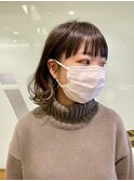 イヤリングカラー