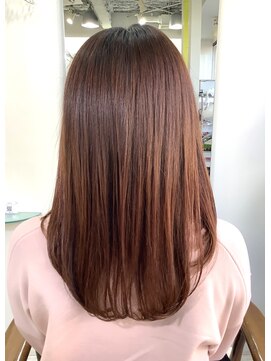 コクェット(coquette) ツヤ感ストレート