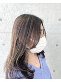 柔らかベージュ系ハイライト