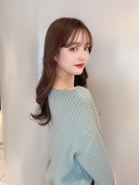 アイトーキョーエス 渋谷(AI TOKYO S) 斜めバング/シルキーベージュ/ブラントカット[渋谷駅]