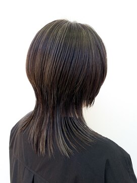 アッシュ 十日市場店(Ash) ハイライト 白髪ぼかし ウルフカット