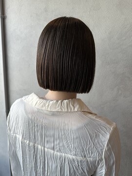 アイドット(i.) 切りっぱなしボブ/kaho