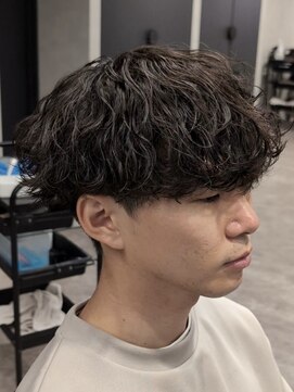 プルーブトウキョウ 渋谷(PROVE TOKYO) メンズマッシュ 波巻きスパイラルパーマ