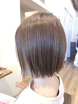 デュークシルア(du c Sila) ぱつんとボブ(べなボブ)