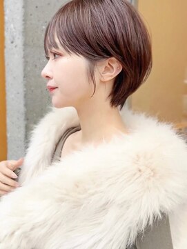 アイドットプラス 表参道(i.+omotesando) 小顔ヘアふんわりショート簡単スタイリングブリーチなしカラー