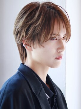 オーシャントーキョー サニー 原宿(OCEAN TOKYO Sunny) シースルーマッシュ韓国ヘアコンマフェザーパーマセンターパート