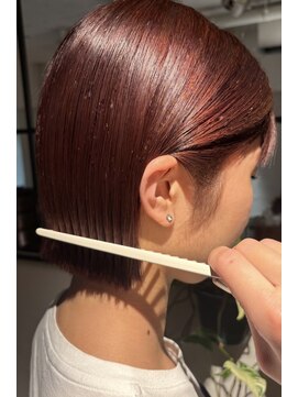 ローマー(ROAMER shibuya) ぱつっとボブ