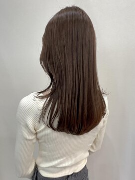 タヤ フォレオ博多店(TAYA) 透明感ベージュ。