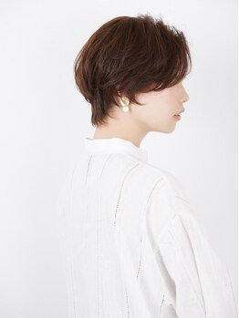 ゼル 本郷店(ZELE)の写真/本郷◆特別な空間で、白髪ぼかしや髪質改善メニューを体験。艶やかな美髪をGETして毎日を楽しみましょう♪