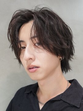 テン 心斎橋(tenn.) 難波フェザーパーマフェザーショートセンターパート20代緩め色気