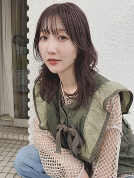 ロマーリ(LOMARLIE) 20代30代セミロングヨシンモリ韓国風くびれ巻きウルフレイヤー