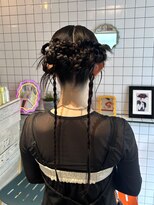 ヘアー アレス(hair ales)&nbsp;タイトアレンジ　ツインアレンジ　カチモリ