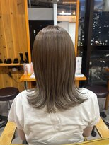 サニー 梅田(Sun.ny)&nbsp;ブリーチで叶える上品な透明感オリーブベージュ