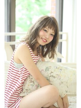 フォルテ 藤枝エピ店 無造作ふんわりセミディ