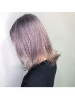 クラン(clan)&nbsp;大人かわいいアッシュブラウンカラー　小顔ヘア　フレンチボブ