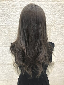 ティンク 天神(Tink) ミルクティーアッシュ