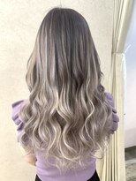 ラビス(Lovis)&nbsp;ミディアム/暗めカラー/デザインカラー/フェイスフレーミング