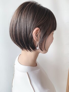 ステア ケース(stair case) 大人かわいい丸みショートボブ 耳かけショート20代30代髪型