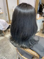 ナブラ(NABLA)&nbsp;毛先1ブリーチグレーカラー#韓国ヘア#韓国カラー#韓国スタイル