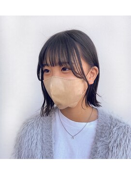 ティフ(TIF) 耳掛け切りっぱなしボブ