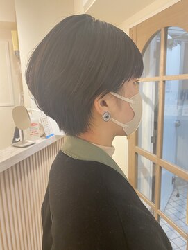 クレビアテン(CreBiA ten_) 大人透明感◆丸みショート