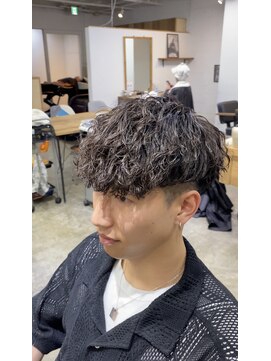 エルオム(EL.HOMME) Vマッシュ／ツイストスパイラル