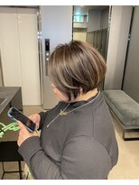 ハルキ ミナト ジャパン オオサカ(HARUKI MINATO japan OSAKA)&nbsp;40代50代小顔似合わせカットくびレイヤーエモージュ大人可愛い