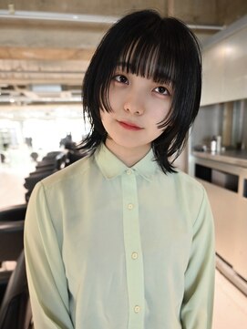 リム(LIM) ウルフカット