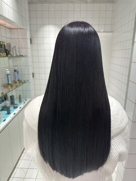 ロンドルーチェ 心斎橋(Lond luce) ダークアッシュ/ミディアムレイヤーカット［髪質改善/縮毛矯正］