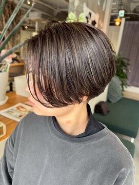 ギネス(Giness) ウェット質感×ハンサムショート