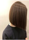 切りっぱなしボブ