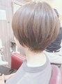 ルーム シンサイバシ(room shinsaibashi)&nbsp;襟足スッキリショート！女性らしさを残したやわらかなスタイル！