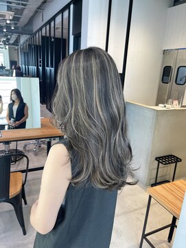 ビューティーガレージ カワゴエ(Beauty Garage Kawagoe) 【森田限定】筋感たっぷりコントラストハイライト