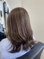 ロア 熊本(LOA)&nbsp;ツヤ感と抜け感の両立◎上品ハイライト