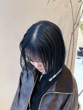 ユウヘアー 千代田橋店(U Hair) 切りっぱなしボブ/ブルーブラック/ブリーチ1回/イルミナカラー