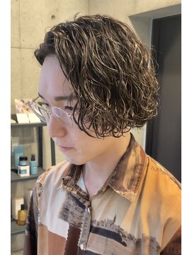 ブルニール 心斎橋(BLEUNIR) 波巻きパーマ　ロング　メンズミディアムヘア