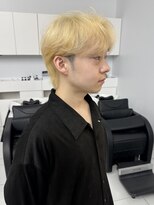 ザザ ZA/ZA 茗荷谷&nbsp;韓国風ブリーチカラー/抜きっぱなしブロンド/眉毛カット