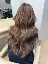 リティー バイ ジルブラン(Lity by JILBLAN)&nbsp;レイヤーカット/ハイライトカラー/イルミナカラー[鹿児島中央駅]