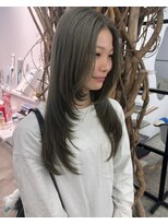 ソーソー(SoSo)&nbsp;オリーブカラーレイヤーカット3.7イメチェン