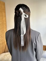 アクビー(AKuBii) カチモリハーフアップ