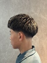 ザ クラン バイ ヘッドライト 仙台長町店(THE CLAN by HEADLIGHT)&nbsp;テーパーフェード/アップバング