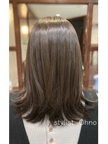 サロンデピレ 艶感と軽やかさを兼ね揃えたセミロング #外ハネ#ナチュラル