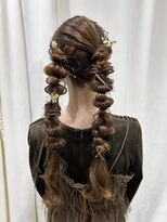 サクララ(Sakura la)&nbsp;あみおろしツイン/参列ヘア/お呼ばれヘア/結婚式